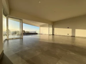 104 Palacio del Mar – 3BR, 3BA Condo in Marbella Tower