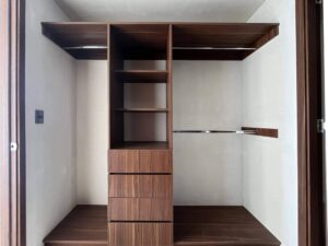 Condo 1103 Marbella Tower Palacio del Mar - Custom-fitted closets