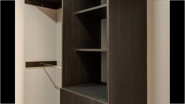 Palacio del Mar Tower 2 - Walk-in closet Palacio del Mar Tower 2 - Walk-in closet