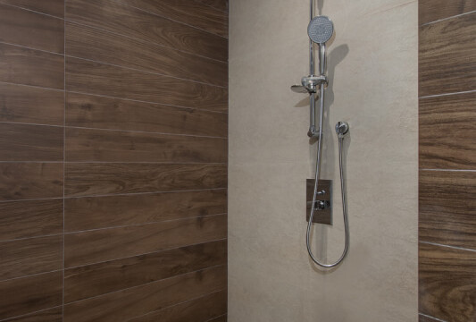Palacio del Mar Tower 2 - Shower Palacio del Mar Tower 2 - Shower